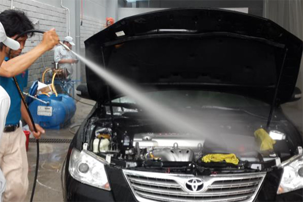 Cleaning The Engine Compartment - Steps To Be Taken